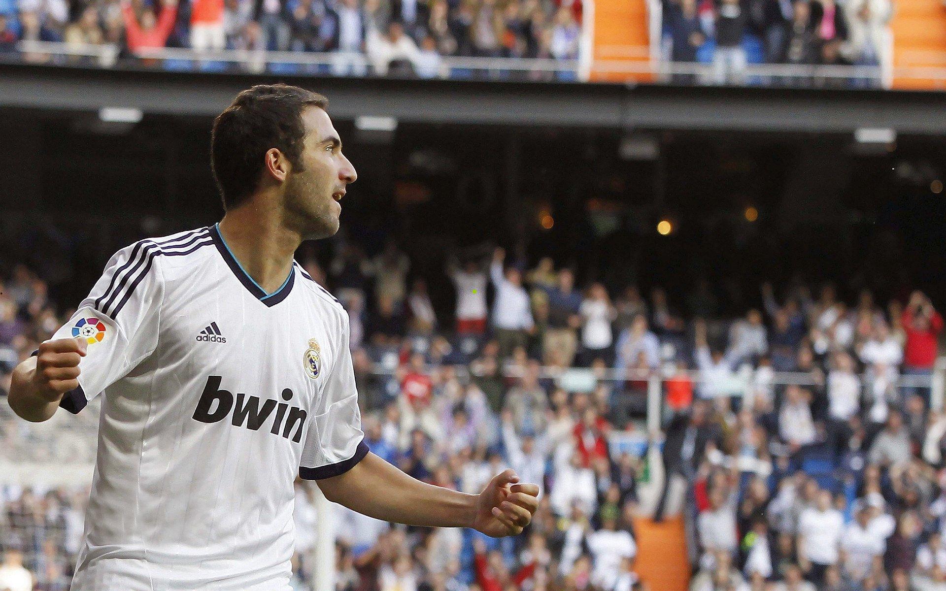 乔迪力挺埃弗拉全能属性，战术调整弃用钱杰给引发热议，浙江队新阵型展现深度实力