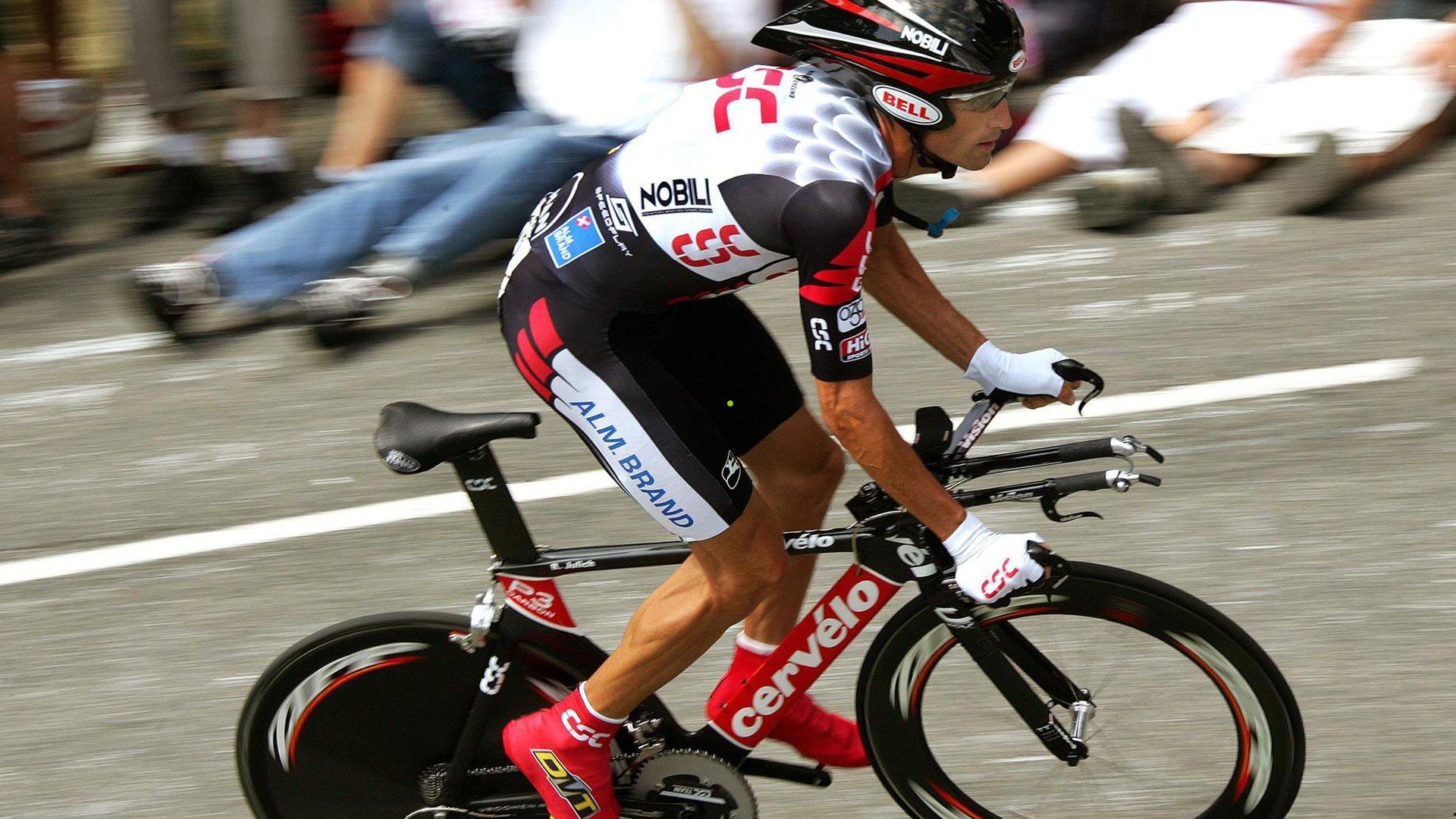 篮球世锦赛争议升温，主帅质问比赛量身定制？此言何意？