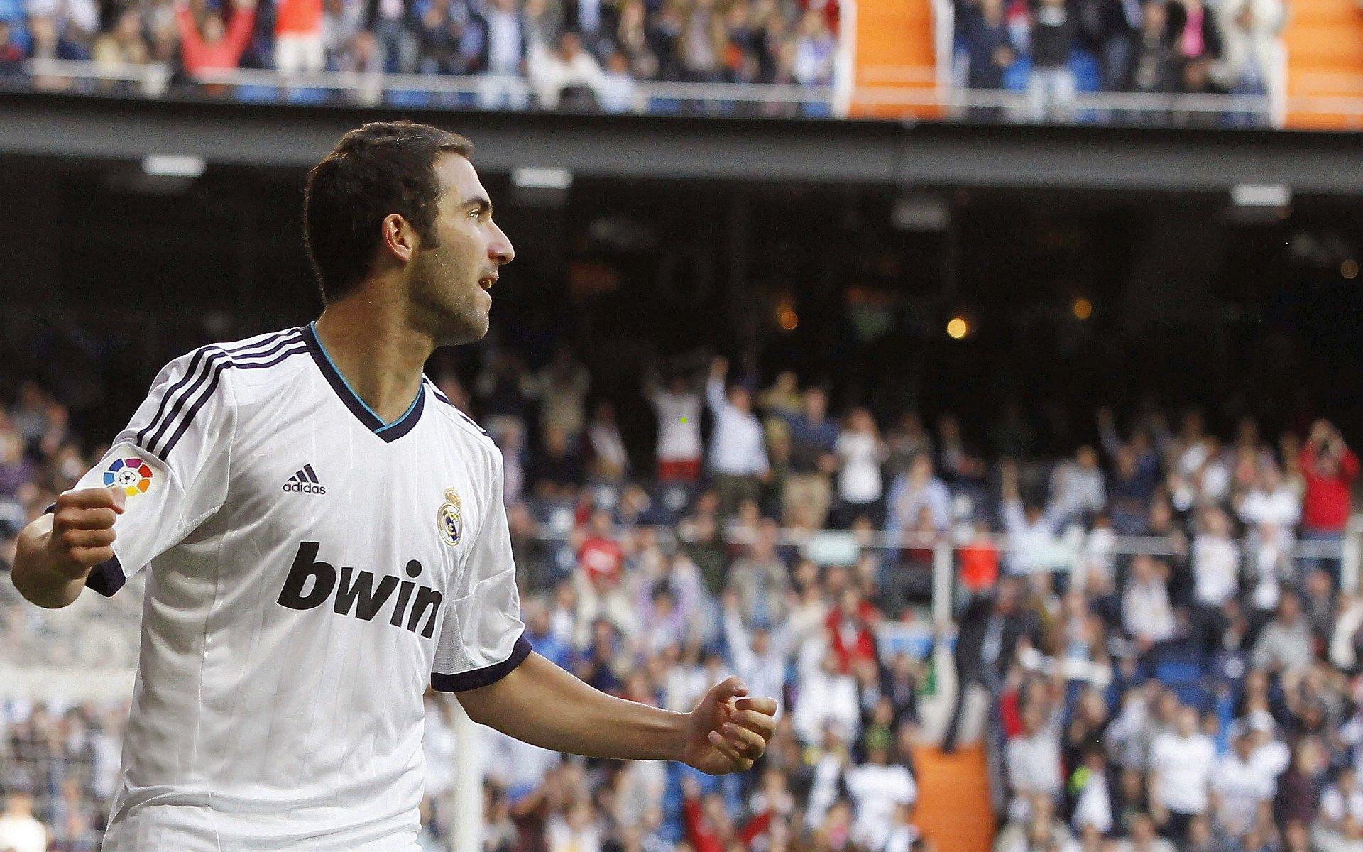 官方宣布,西班牙籍教练大卫·阿尔马赞执掌U15国足帅印,青训战略再升级